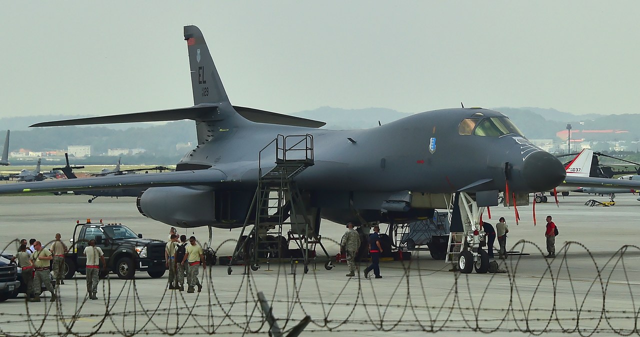 B1-B Lancer skorzysta z broni hipersonicznej /AFP