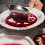 Babcia zdradziła mi sekret idealnego barszczu. Jeden dodatek zmienia wszystko  