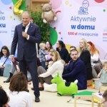 "Babciowe" w dwa lata pochłonęło ponad 11 mld zł. "Bardzo jesteśmy dumni"