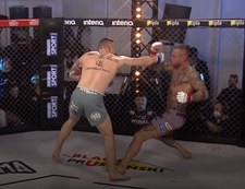 Babilon MMA 22. Zwycięstwo Piotra Wawrzyniaka w walce wieczoru