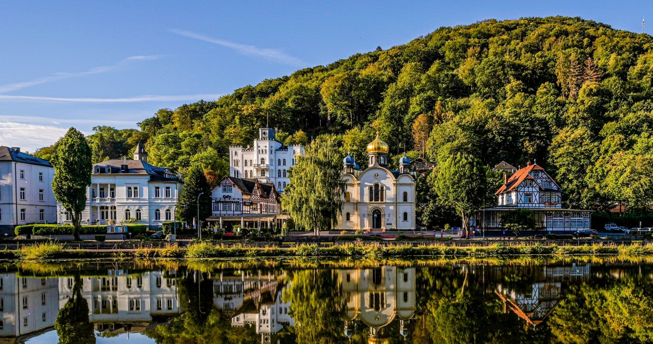 Bad Ems zachwyca między innymi promenadą, która jest w sam raz na nieśpieszne spacery. /East News