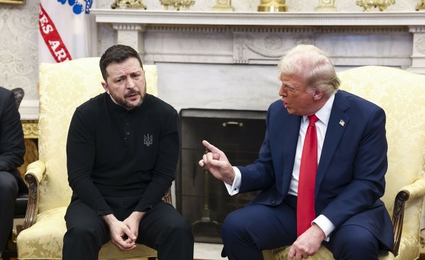 ​"Bądź silny, odważny, nieustraszony". Wyrazy wsparcia dla Zełenskiego z całego świata