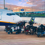 Bagaż podręczny Ryanair 2023. Waga i wymiary małej walizki