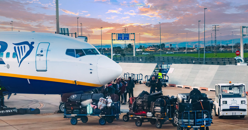 Bagaż podręczny Ryanair 2023. Waga, wymiary i cena /materiały prasowe