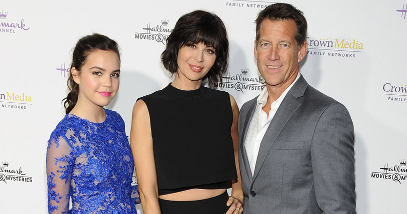 Bailee Madison, Catherine Bell oraz James Denton /Angela Weiss /Getty Images