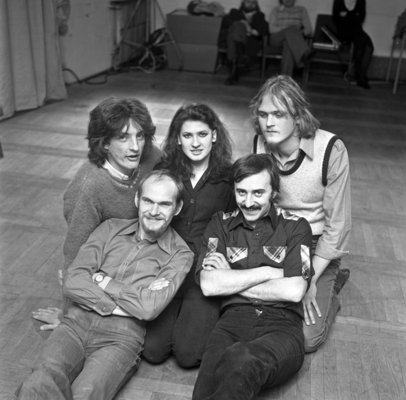 Bajm w 1979 r. - na dole po lewej Jarosław Kozidrak, obok niego Andrzej Pietras, w środku Beata Kozidrak /Jacek Mirosław /Agencja FORUM