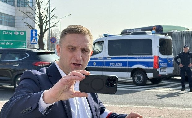 Bąkiewicz triumfuje w sądzie. "To dopiero początek"