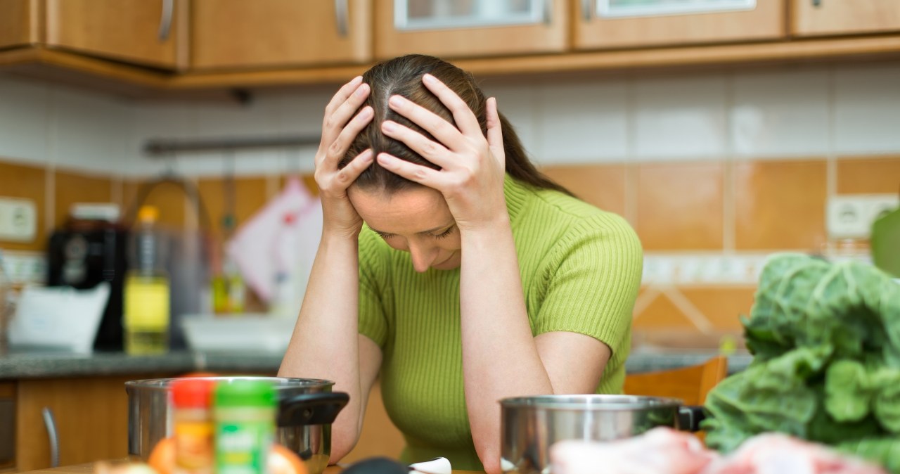 Bałagan w Sylwestra może przynieść pecha. Sprzątanie tego dnia również nie jest zalecane. //123RF/PICSEL /Pixel