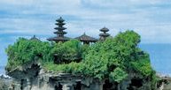 Bali, światynia Tanah Lot /Encyklopedia Internautica