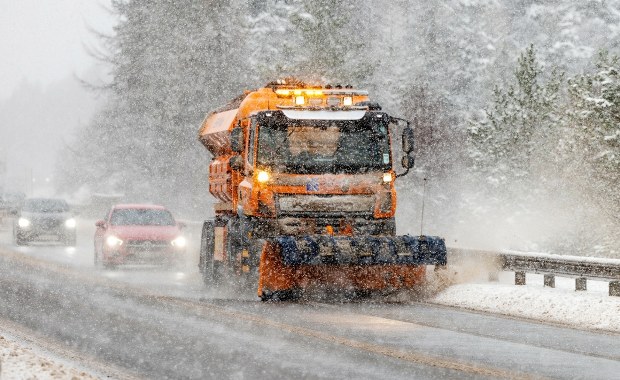 Bałkańskie bomby śnieżne i syberyjski mróz. Wir polarny atakuje Europę