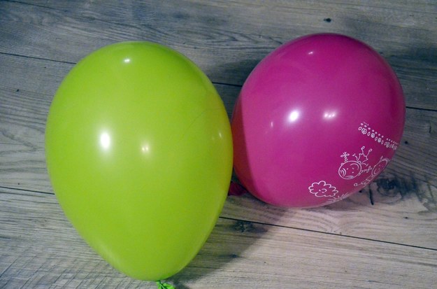 Balonowe eksperymenty /Marlena Chudzio /RMF24