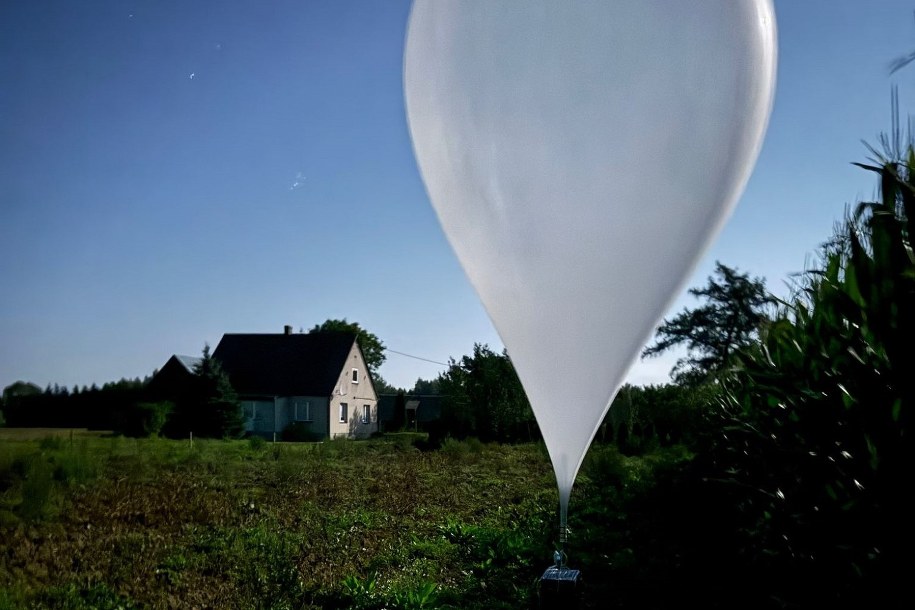 Balony meteorologiczne są coraz częściej wykorzystywane do przemytu papierosów (zdjęcie poglądowe) /Komenda Główna Straży Granicznej /Straż Graniczna