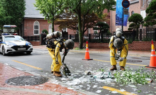 Balony ze śmieciami spadły na kancelarię prezydenta Korei Południowej