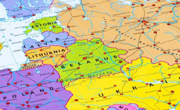 "Bałtycka linia obrony" ma być połączona z polską "Tarczą Wschód". Jak to może wyglądać?