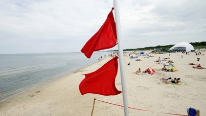 Bałtyk: Nie żyje mężczyzna, którzy rzucił się na ratunek córkom