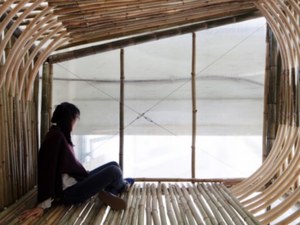 Bambusowe domy dla bezdomnych