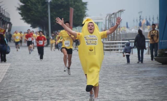 BananaRun to bieg z przymrużeniem oka i okazja do świetnej zabawy... /materiały prasowe