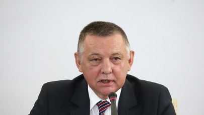 Banaś mówi o fakturze na zakup Pegasusa - z 2019 roku