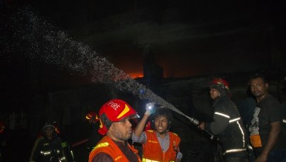 Bangladesz: Co najmniej 69 osób zginęło w pożarze