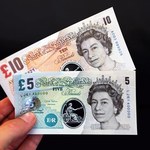 Bank Anglii coraz bliżej wprowadzenia plastikowych banknotów