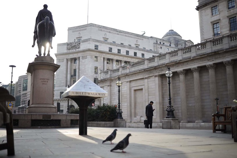 Bank Anglii przewiduje gospodarcze kłopoty /AFP