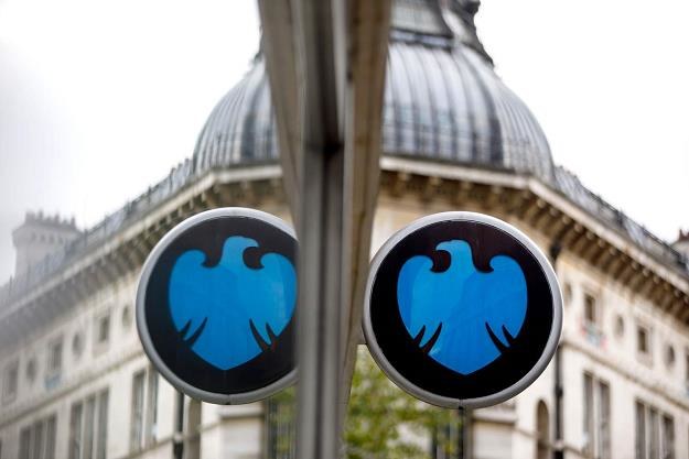 Bank Barclays rozważa przenosiny do Irlandii. Nz. palcóka w centrum Londynu /AFP