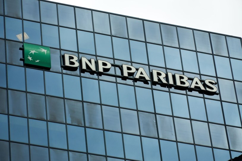 Bank BNP Parbias ogłosił nowy cennik dla klientów detalicznych. Podwyżki wejdą w życie od marca 2023 r. /123RF/PICSEL