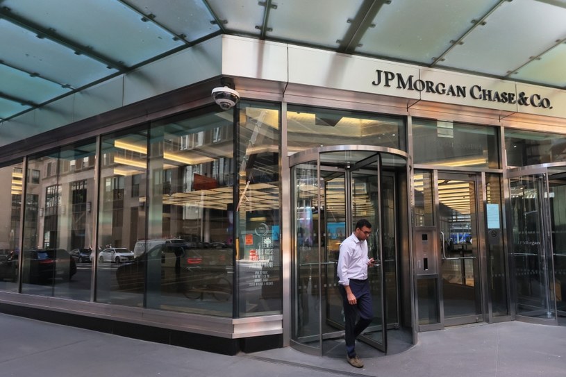 Bank JPMorgan wypłaci odszkodowania ofiarom Jeffreya Epsteina /Michael M. Santiago / GETTY IMAGES NORTH AMERICA /AFP