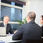 Bank może umorzyć kredyt po śmierci kredytobiorcy. Trzeba spełnić warunek
