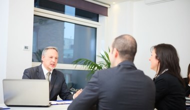 Bank może umorzyć kredyt po śmierci kredytobiorcy. Trzeba spełnić warunek