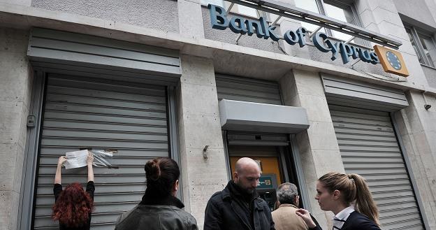 Bank of Cyprus wzywa polityków do ratowania gospodarki przed ruiną... /AFP