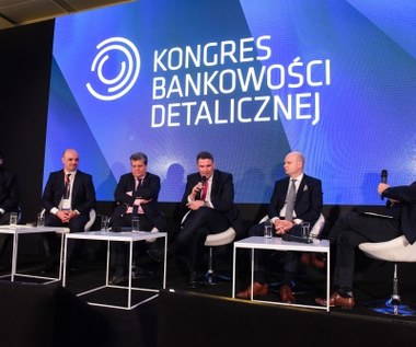 Bank stanie się wkrótce "superaplikacją" 