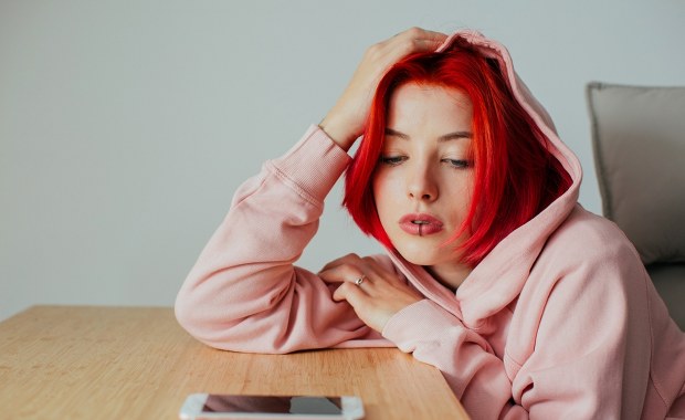 "Bańka piękna". Nastolatki nie mogą uciec przed presją ideałów w mediach społecznościowych