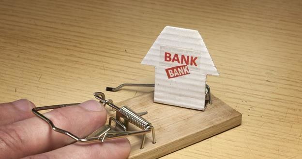 Banki boją się przewalutowania kredytów we fraknach szwajcarskich /&copy;123RF/PICSEL