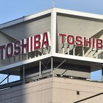Banki chcą skarżyć koncern Toshiba za straty związane z manipulacjami księgowymi
