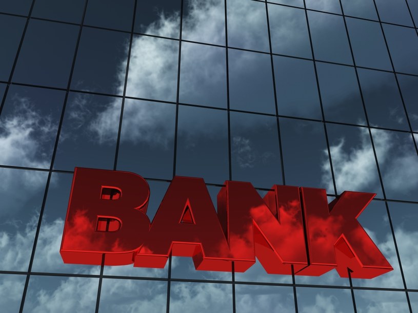 Banki liczą zyski i straty w nowej sytuacji gospodarczej. Zdj. ilustracyjne /123RF/PICSEL