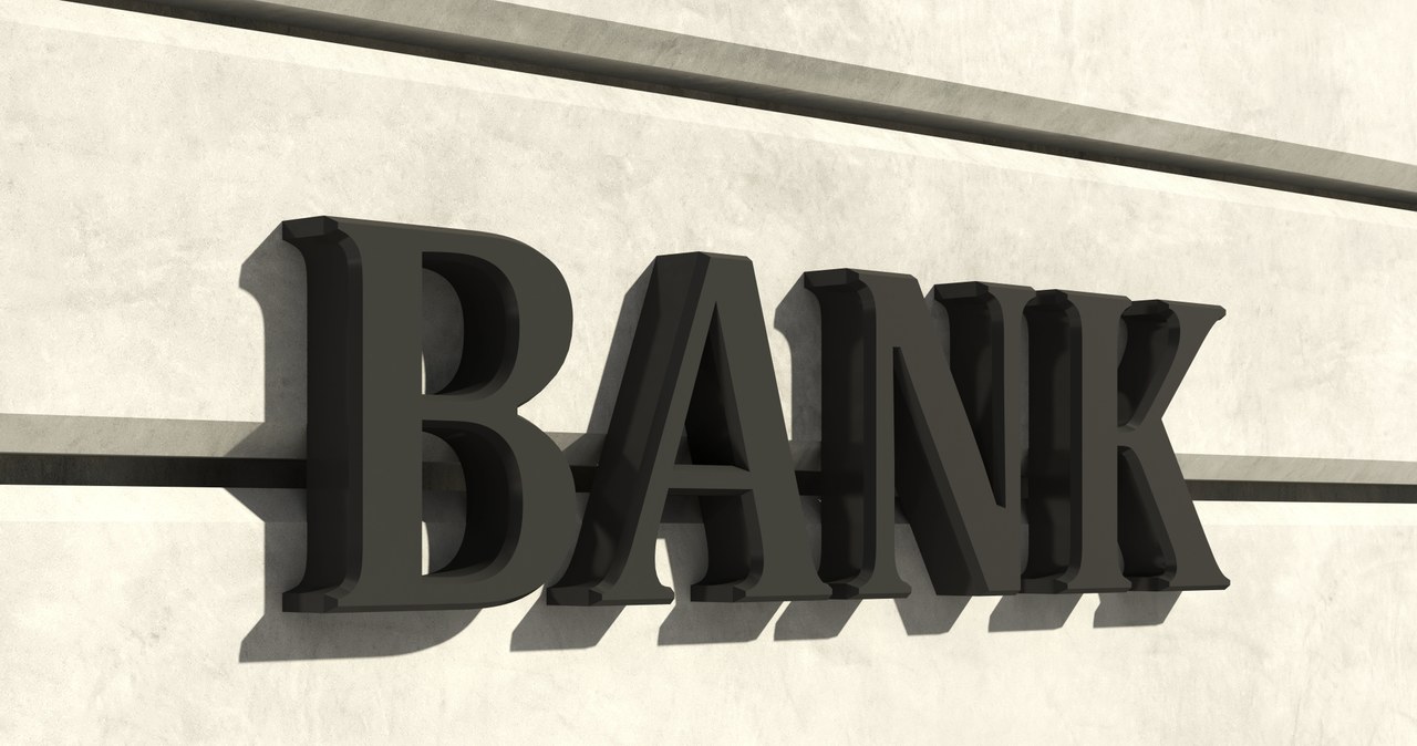 Banki mogą uniknąć miliardowych strat /123RF/PICSEL