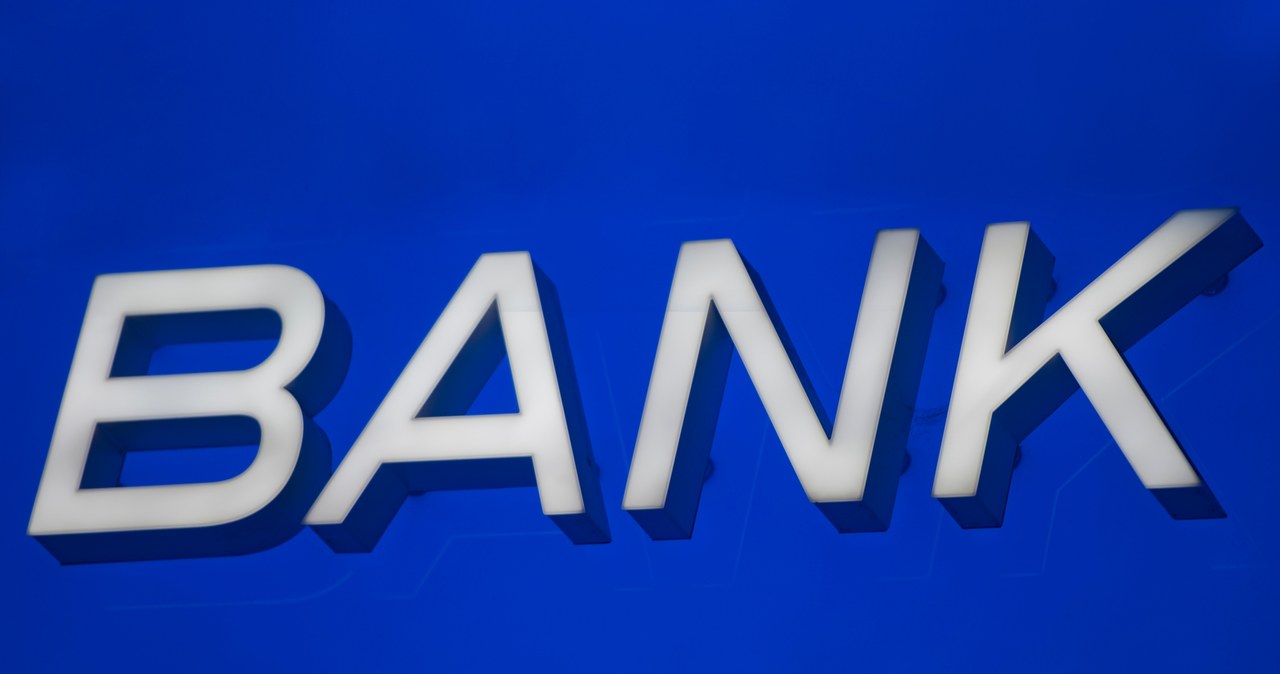 Banki ograniczają dostęp do kredytów z obawy o wypłacalność klientów /123RF/PICSEL