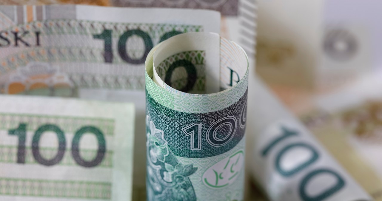 Banki PKO BP i Pekao SA podnoszą oprocentowania lokat. Ile będzie można zyskać?