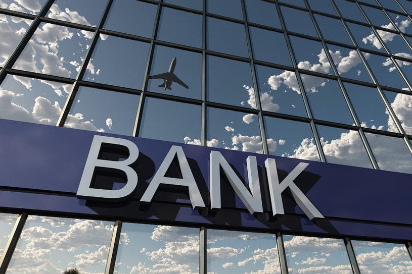 Banki przygotowują się do obsługi finansowej tarczy antykryzysowej /123RF/PICSEL