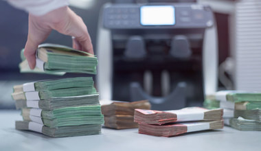 Banki w Polsce stanęły pod ścianą. Zapowiada się ostre cięcie kosztów