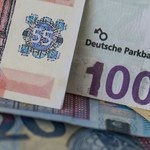 Banknot o wartości 300 euro z wizerunkiem nagich pań? Fałszerze pieniędzy mają poczucie humoru