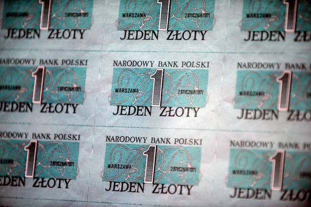 Banknoty o kryptonimie E-71, z serii "Miasta Polskie", przygotowane zostały w okresie PRL /Marcin Obara /PAP