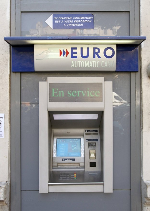 Oszuści drukują fałszywe… bankomaty