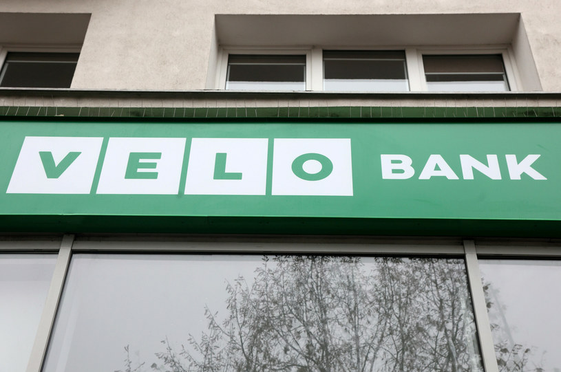 Bankowy Fundusz Gwarancyjny rozpoczął proces sprzedaży 100 proc. akcji VeloBanku /Wojciech Olkuśnik /East News