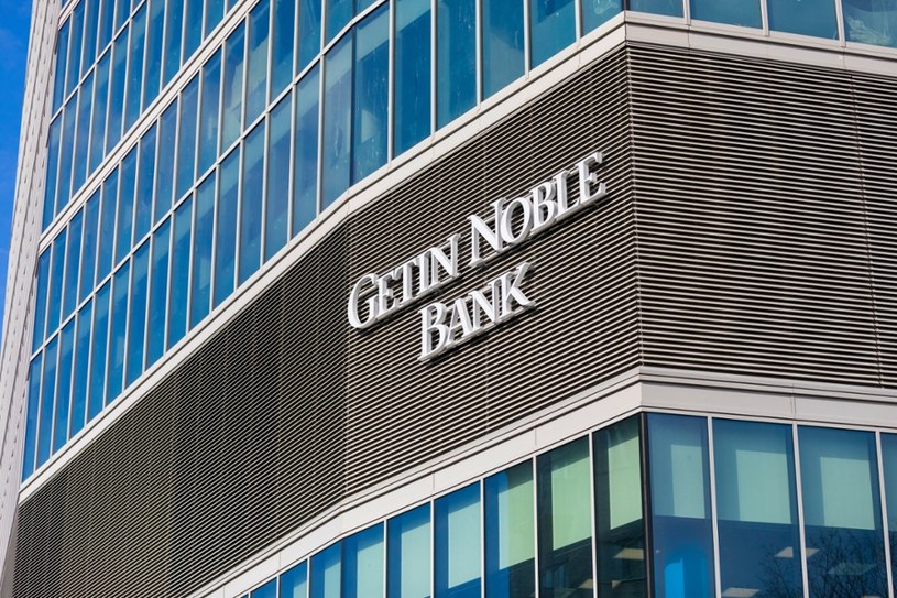 Bankowy Fundusz Gwarancyjny rozpoczął przymusową restrukturyzację Getin Noble Banku /Arkadiusz Ziółek /East News