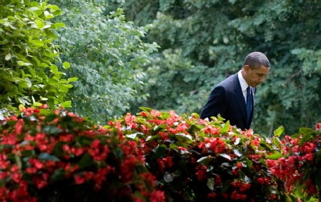 Barack Obama chce monitorowania komunikacji w internecie /AFP