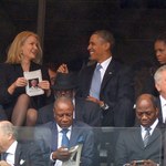 Barack Obama robi sobie "słit focie" na pogrzebie Mandeli