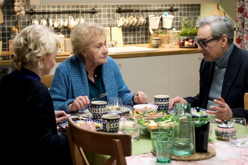 Barbara zaprosi Mileckiego na kolację do Grabiny /Źródło: AIM