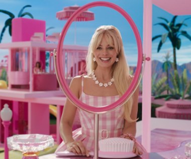 "Barbie": Różowa lekcja feminizmu. Greta Gerwig nie bierze jeńców [recenzja]